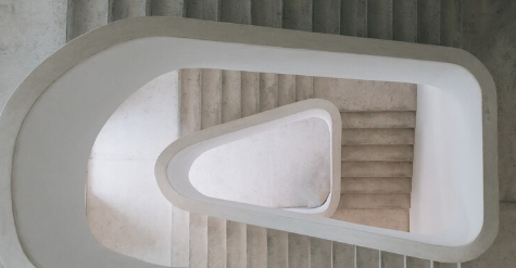 Diverse Marble Options for Staircase Architecture: Exploring the Distinctive Traits and Benefits