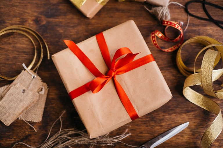 Best-selling Eco friendly gifts to offer your special ones